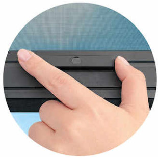 Moustiquaire fenêtre de toit ouverture clic