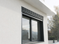 Lambrequin aluminium : à quoi ça sert vraiment sur une façade ?